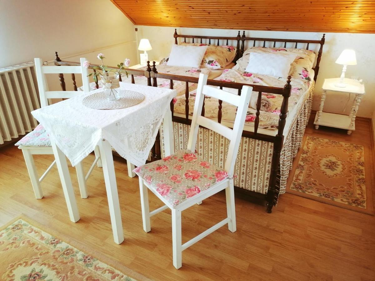 Elisoria Apartments แชร์สเซกโตไม ภายนอก รูปภาพ