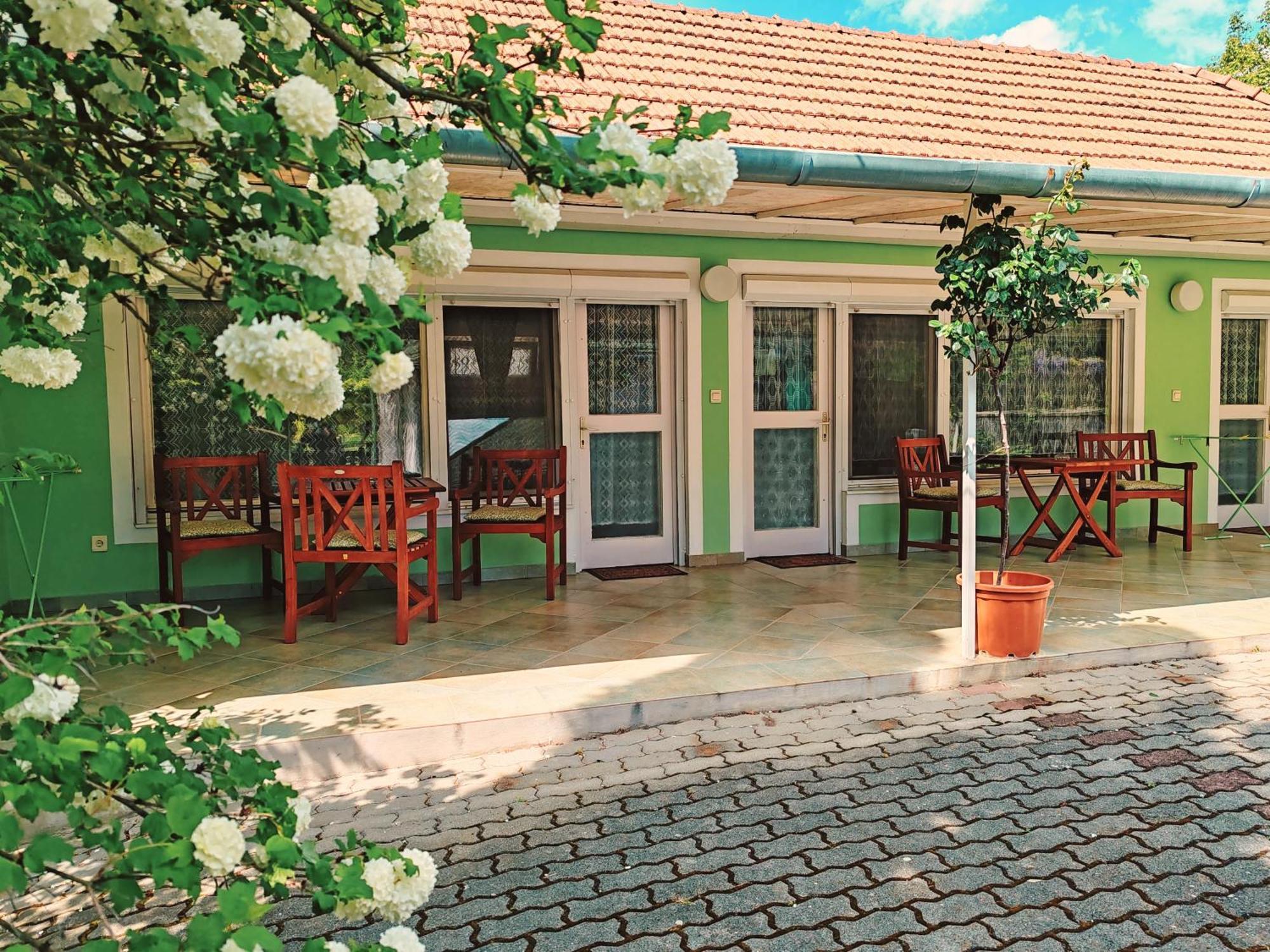 Elisoria Apartments แชร์สเซกโตไม ภายนอก รูปภาพ
